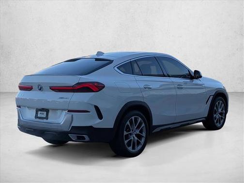 2023 BMW X6 xDrive40i