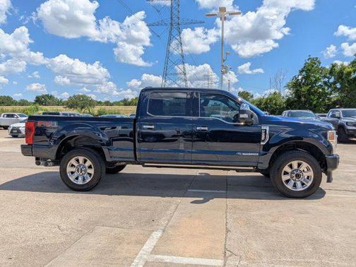 2022 Ford F-250 Platinum