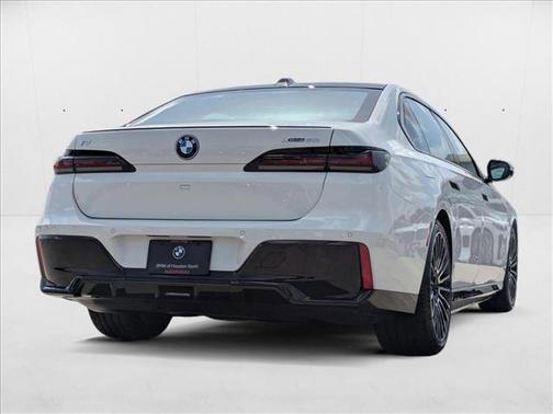 2025 BMW i7 xDrive60