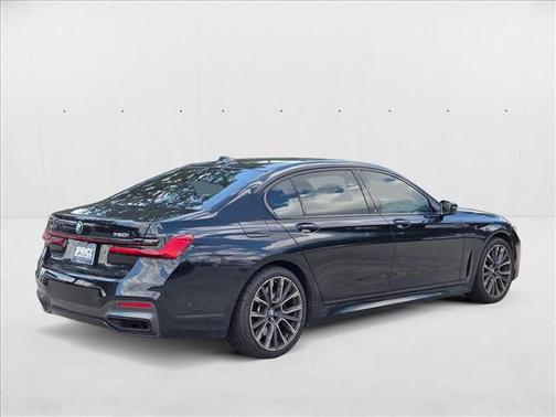 2022 BMW 750 i xDrive