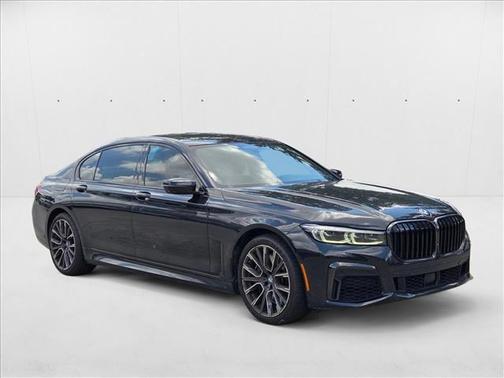 2022 BMW 750 i xDrive
