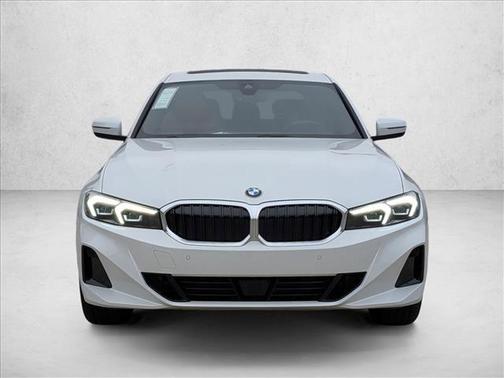 2026 BMW 330 i xDrive