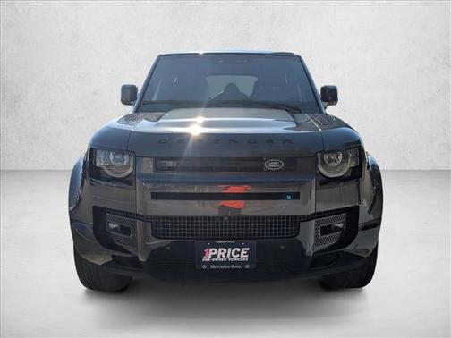 2023 Land Rover Defender 110 V8