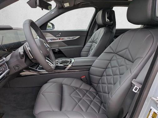 Brooklyn Grey Metallic 2026 BMW 740 xDrive