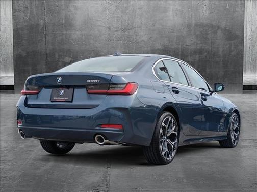 2025 BMW 330 i