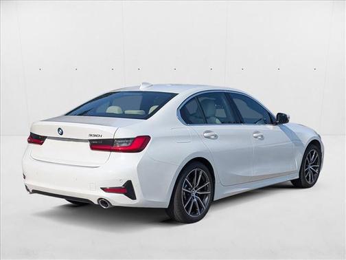 2020 BMW 330 330i