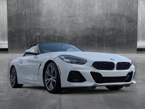 2025 BMW Z4 sDrive30i