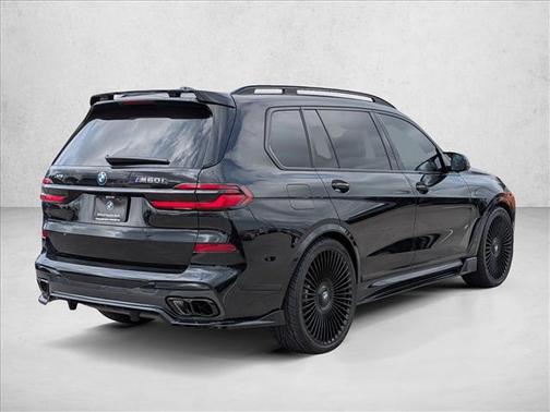 2026 BMW X7 M60i