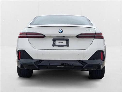 2025 BMW 530 i