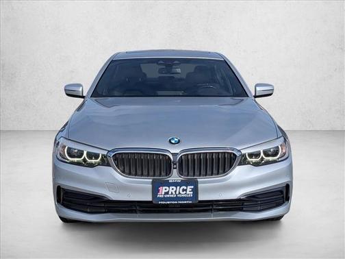 2019 BMW 530 530i