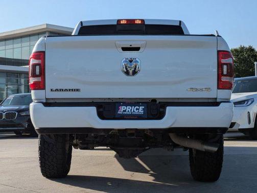 2024 RAM 2500 Laramie Crew Cab 4x4 6'4' Box