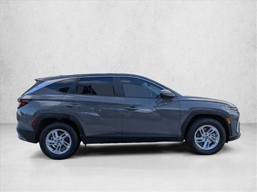 Hampton Gray 2026 Hyundai TUCSON SE