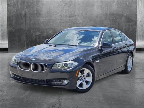 2012 BMW 528 528i