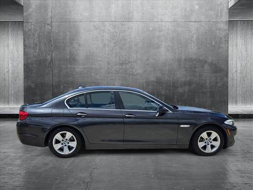 2012 BMW 528 528i