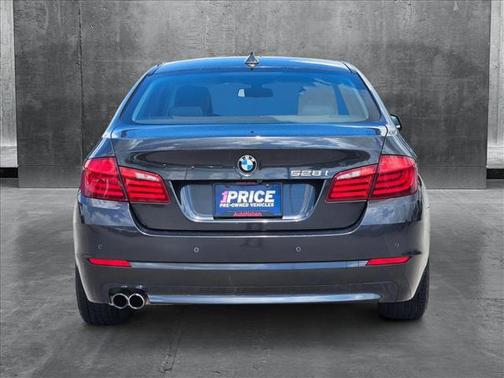 2012 BMW 528 528i