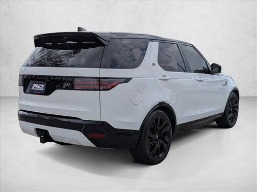 2023 Land Rover Discovery P300 S R-Dynamic
