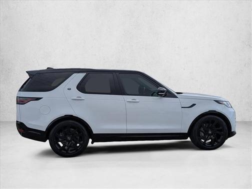 2023 Land Rover Discovery P300 S R-Dynamic