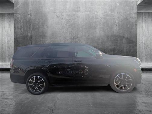 2022 Chevrolet Tahoe 4WD RST