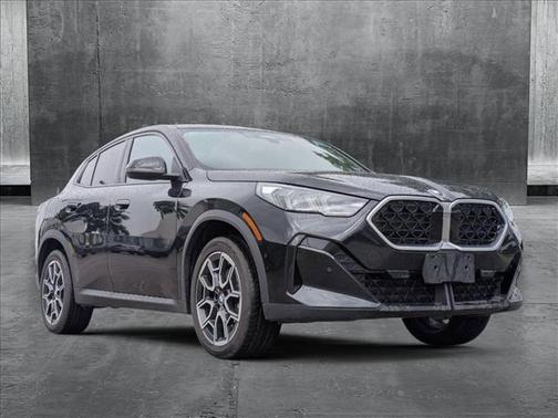 2025 BMW X2 xDrive28i