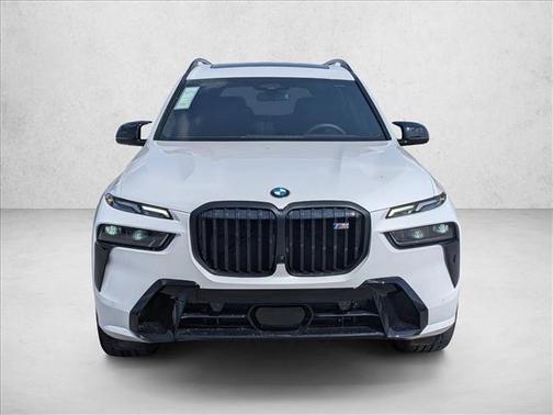 2026 BMW X7 M60i