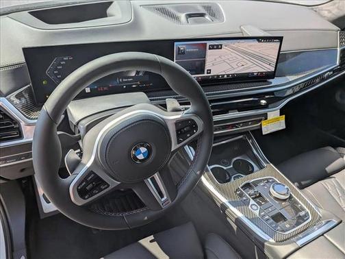 2026 BMW X7 M60i