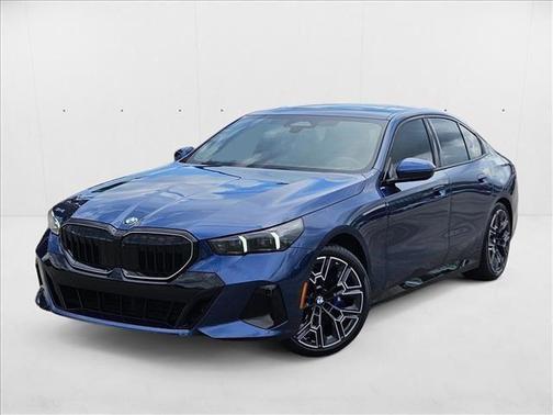2025 BMW 530 i xDrive