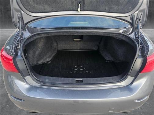 2015 INFINITI Q50 Sport