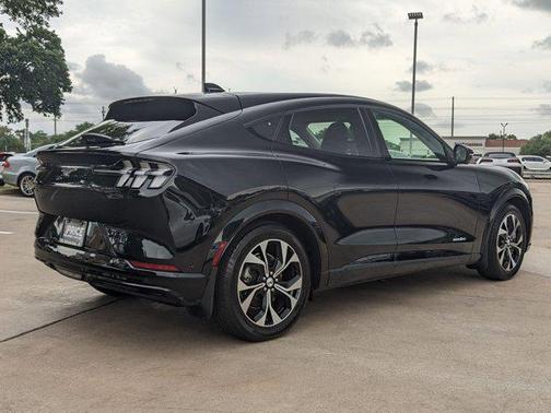 2022 Ford Mustang Mach-E Premium