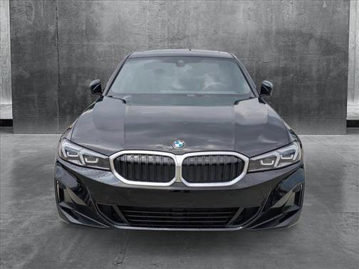 2024 BMW 330 i