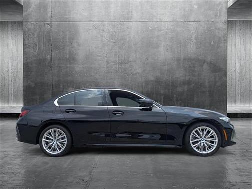 2024 BMW 330 i