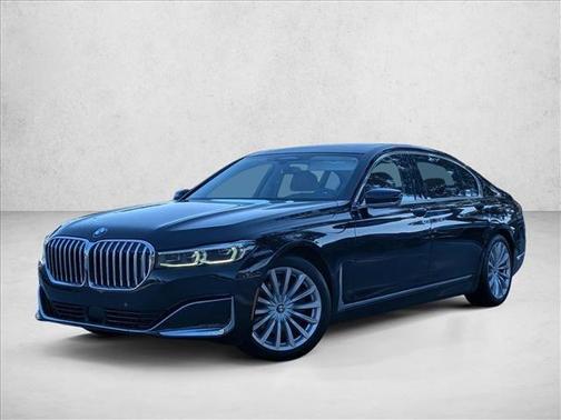 2021 BMW 740 740i