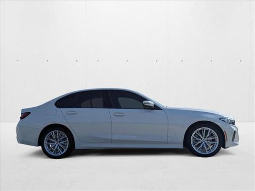 2023 BMW 330 330i