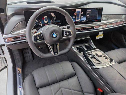 Mineral White Metallic 2026 BMW 760 xDrive