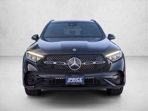 2026 Mercedes-Benz GLC 300 4MATIC