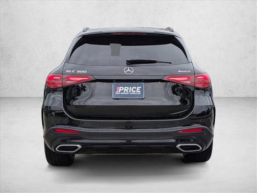 2026 Mercedes-Benz GLC 300 4MATIC