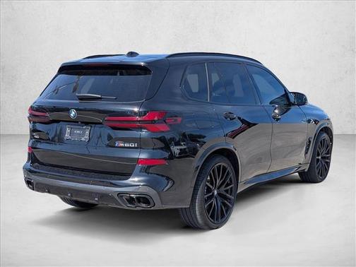 2025 BMW X5 M60i