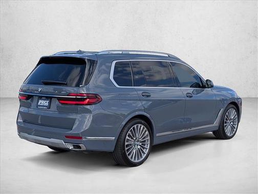 2025 BMW X7 xDrive40i