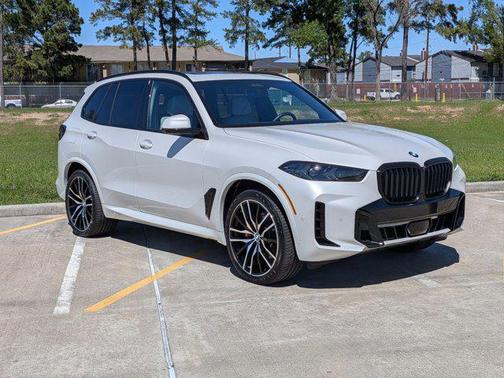 Mineral White Metallic 2025 BMW X5 xDrive40i