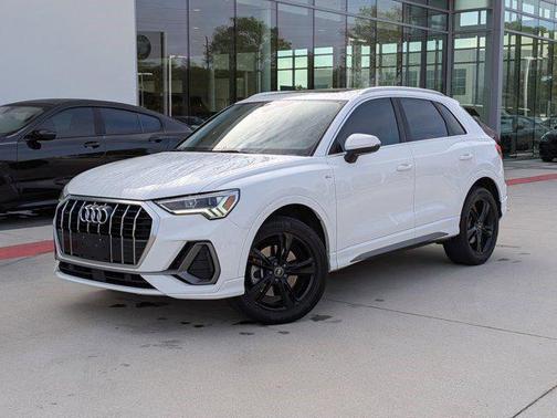 Ibis White 2022 Audi Q3 45 S line Premium Plus