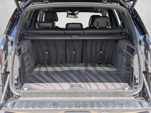 Black 2024 BMW X5 sDrive40i