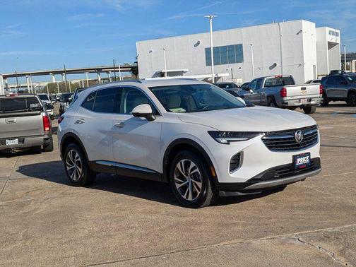 White Frost Tricoat 2023 Buick Envision Essence AWD