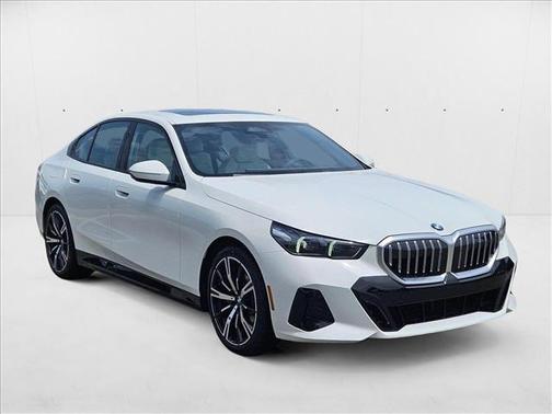 2025 BMW 530 i