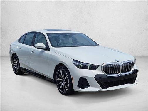 2025 BMW 530 i