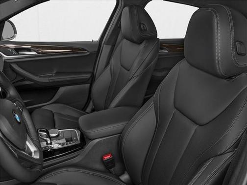 2025 BMW X4 M40i