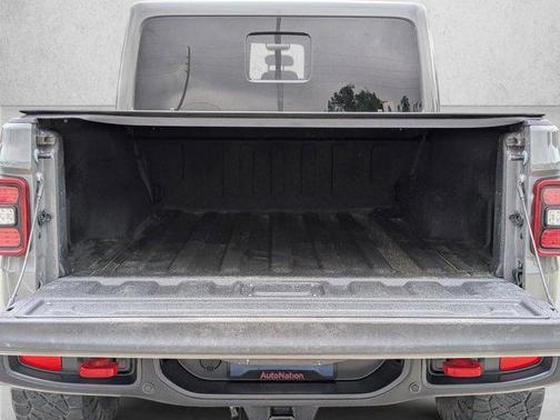 Sting-Gray Clearcoat 2021 Jeep Gladiator Rubicon