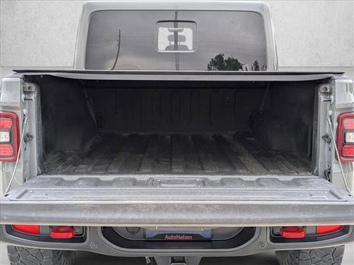 Sting-Gray Clearcoat 2021 Jeep Gladiator Rubicon