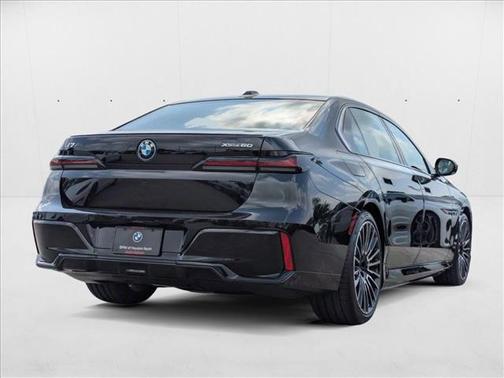 2025 BMW i7 xDrive60