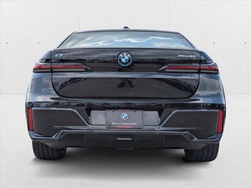 2025 BMW i7 xDrive60