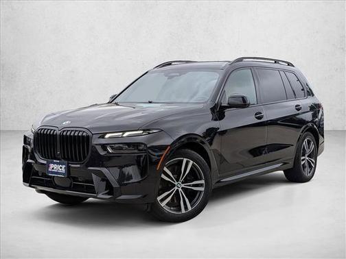 Black 2023 BMW X7 xDrive40i