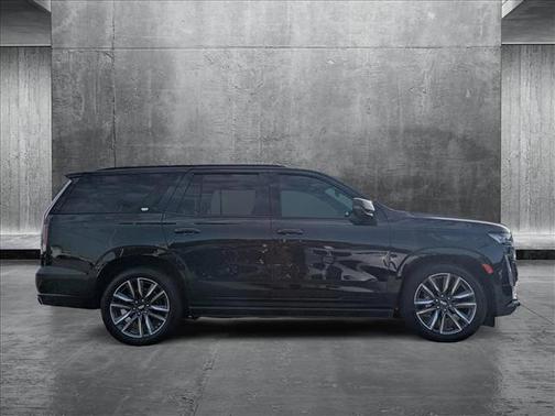 2022 Cadillac Escalade Sport